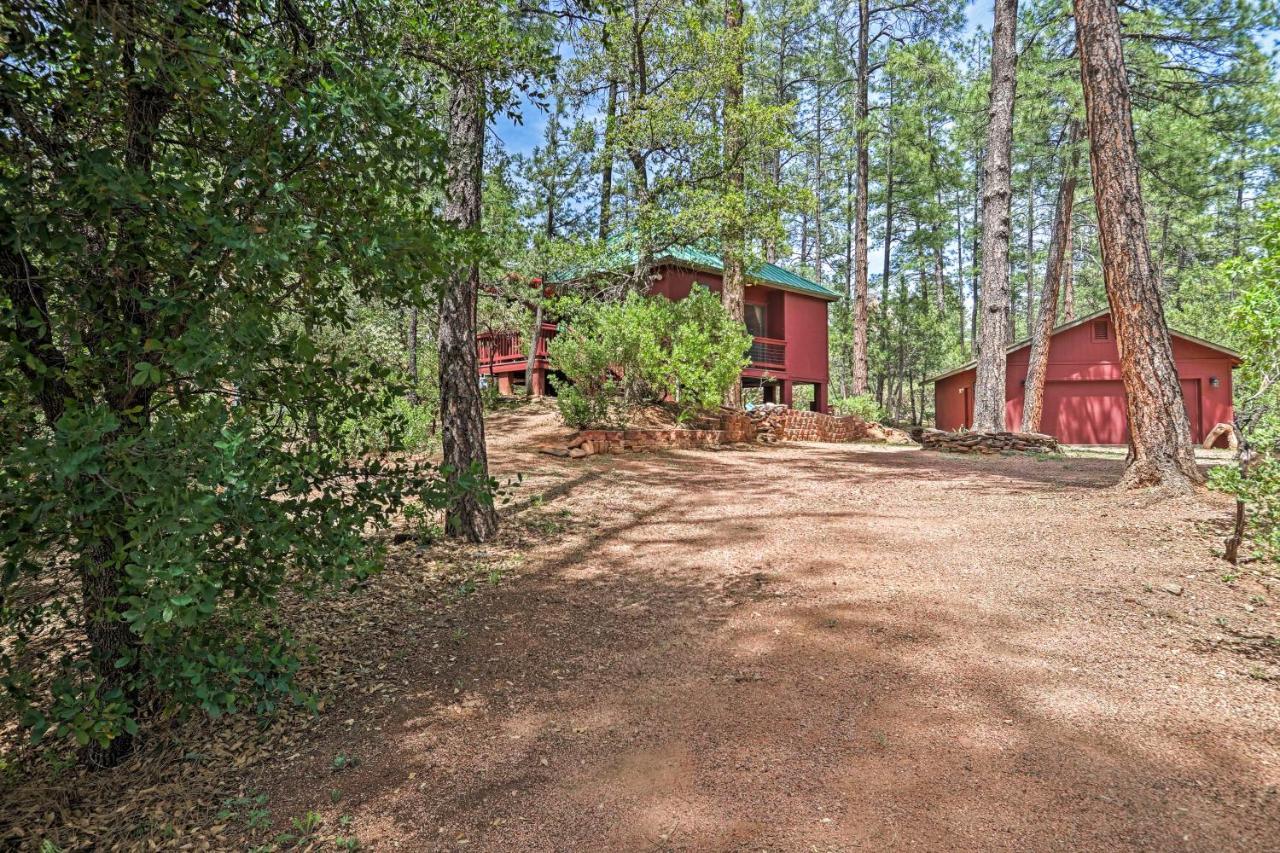 Romantic Strawberryandpine Studio Cabin With Deck! エクステリア 写真